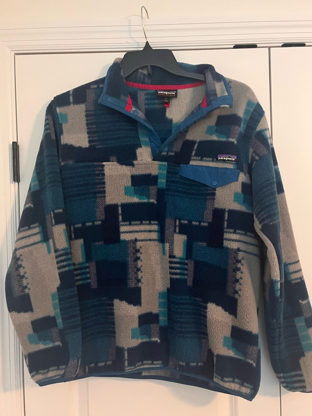 Patagonia Blue Teal & Gray Geometric Snap-T Fleece Pullover